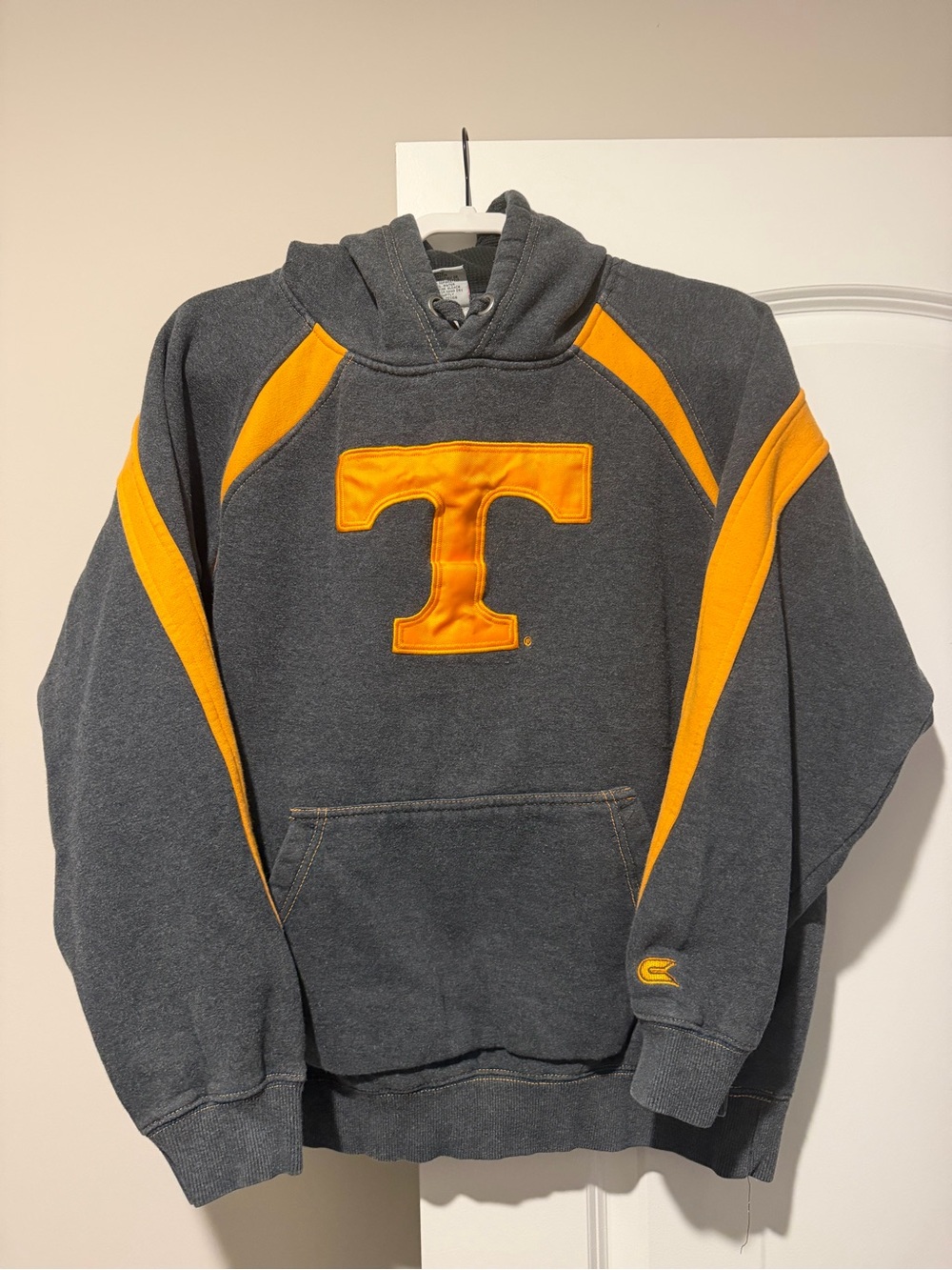 Colosseum Tennessee Charcoal and Orange Pullover Hoodie
